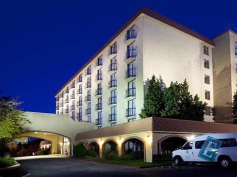 Embassy Suites by Hilton Denver Tech Center North Hotel (Denver (CO)) - Deals, Photos & Reviews