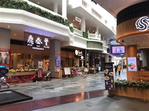 Gandaria City Shopping Mall - jakarta: Working hours, Activities ...