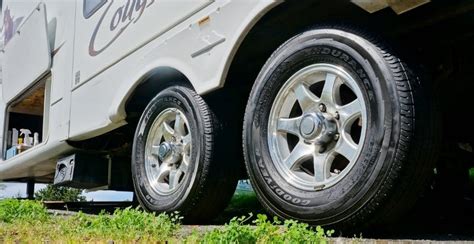 Fifth Wheel Travel Trailer Tire Tips and Advice