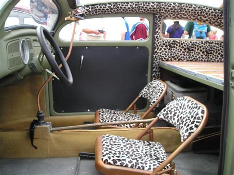 Volkswagen bug Military Rat Rod interior. Love the folding chairs for seats. | Vw sedan, Fusca ...