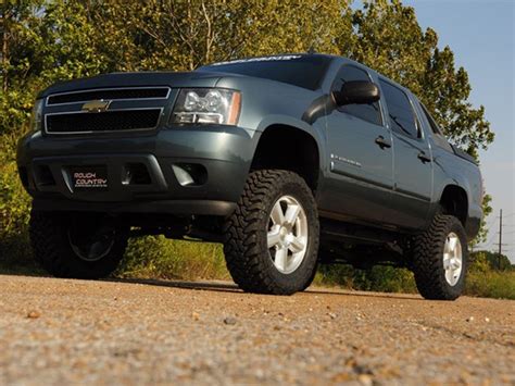 209, Rough Country 7.5 inch Suspension Lift Kit for the Chevy Avalanche