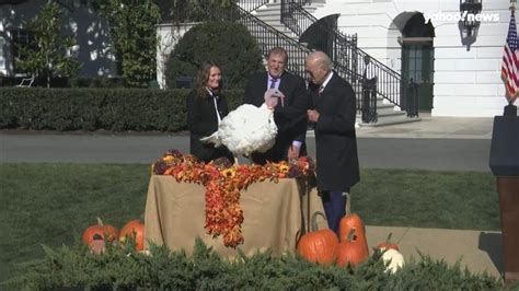 Biden pardons national Thanksgiving turkeys