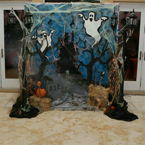 Diy Halloween Backdrop Ideas