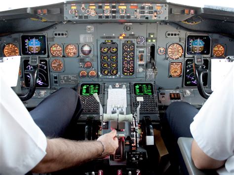 How Autopilot on Planes Works - Condé Nast Traveler