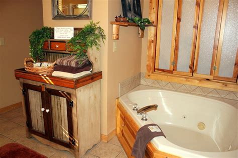 18 Romantic Cabins with Hot Tub in Branson ️ 2024