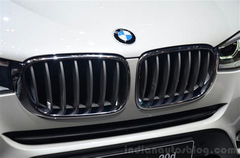 2015 BMW X3 grille - Geneva Live