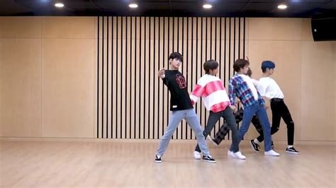 TXT Run Away Dance Practice (Mirrored) - YouTube