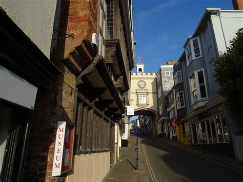 15 Best Things to Do in Totnes (Devon, England) - The Crazy Tourist