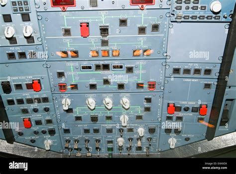 Airbus a320 cockpit panels - kerymagazines