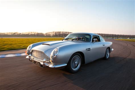 Aston Martin Replica DB5 Driving Blast