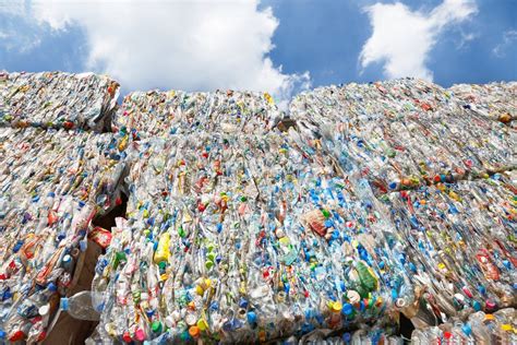 Six Times More Plastic Waste is Burned in U.S. than is Recycled | Plastic Pollution Coalition