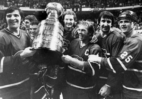 Montreal Canadiens Celebrate with the Stanley Cup in 1977 | HockeyGods