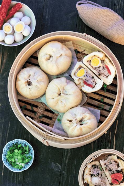 Vietnamese Steamed Pork Buns