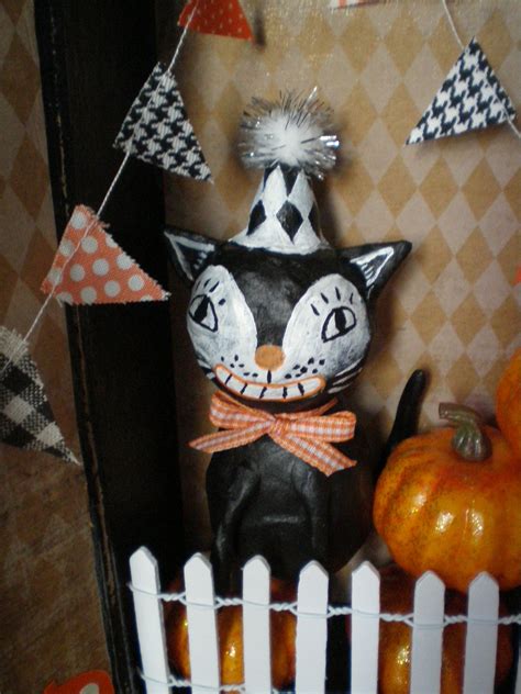 Vintage Halloween Decor! - OCCASIONS AND HOLIDAYS | Vintage halloween decorations, Fun halloween ...