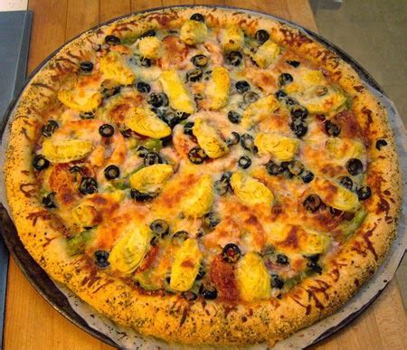 Southern Mom Loves: Super Supreme Pizza Recipe