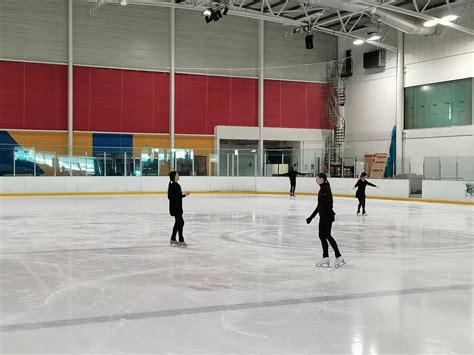 Skating Rink in Sheffield – ICE SKATING IN SHEFFIELD