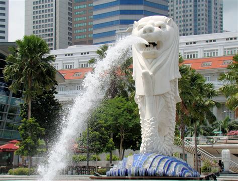 File:Singapore Merlion BCT.jpg - Wikipedia