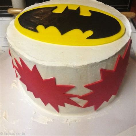 Super Simple Batman Cake with Free Printable Templates | Batman cake ...