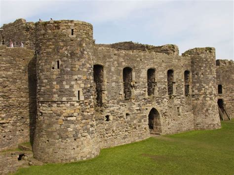 Beaumaris Castle (Beaumaris) - Visitor Information & Reviews