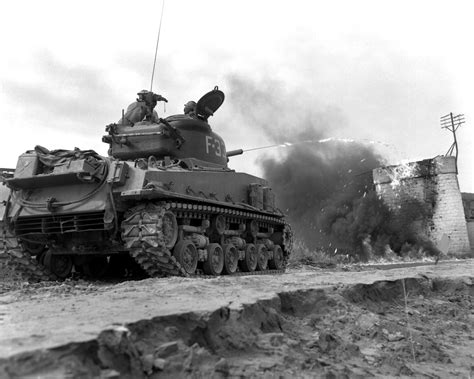 File:M4A3R3 Sherman Flame Tank.JPEG - Wikipedia