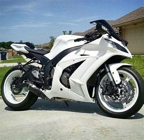 White on white | Motorcycle, Bike, Vehicles