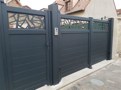 Portail et portillon aluminium - décor laser découpé | House gate design, Door gate design ...