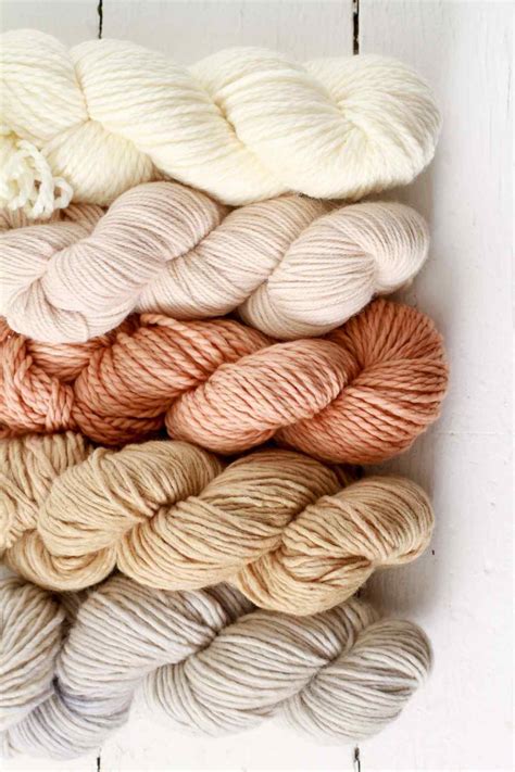 How to Dye Yarn Naturally | Yarn dyeing, Natural dye fabric, Yarn color combinations