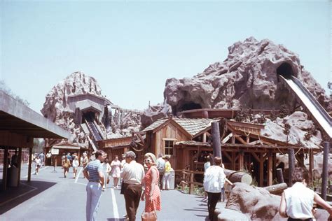 Rarely Seen Photos From Knott's Berry Farm's 99-Year History: LAist