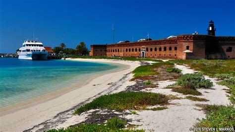 Dry Tortugas National Park | GARDEN KEY