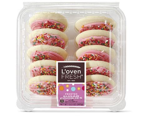 ALDI US - L’oven Fresh Frosted Sugar Cookies