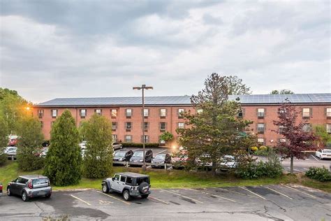 COMFORT INN PORTLAND AIRPORT BY THE MAINE MALL - Updated 2022 Prices ...