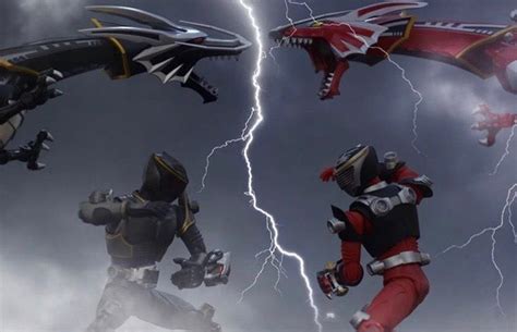 Ryuga vs Ryuki | 仮面ライダービルド, ライダー, 仮面ライダー