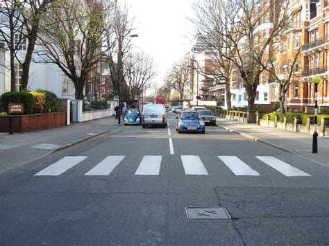 The Daily Beatle has moved!: The relocation of the Abbey Road zebra ...