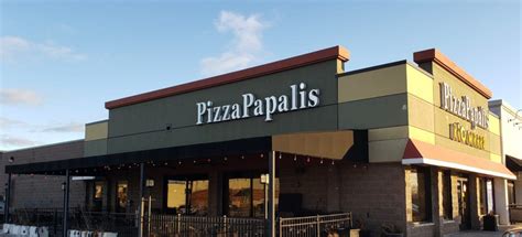 PizzaPapalis Introduces Detroit Style Pizza | Metro Detroit Mommy