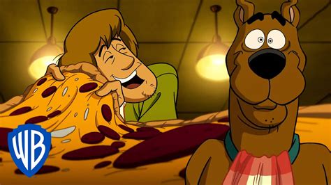 Scooby-Doo! | Scooby and Shaggy Vs The Chicago Pizza 🍕 | WB Kids - YouTube