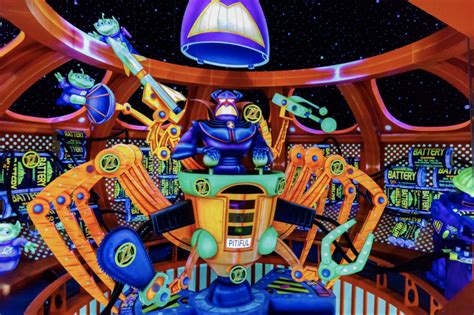 Buzz Lightyear's Space Ranger Spin | Disney's Magic Kingdom Attractions