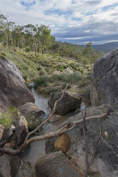 The Helena Pipehead Walk via Rocky Pool, Perth, Australia