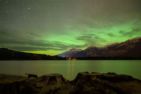 How To See The Northern Lights in Banff