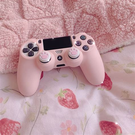 ig: @strawbberriii | Playstation controller, Pink games, Girly phone cases