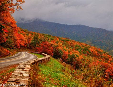 Fall in the Blue ridge mountains by Tjh1023 on deviantART | Blue ridge mountains, Landscape ...