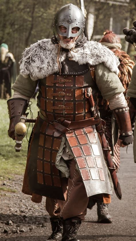 A Viking Viking Armor, Medieval Armor, Medieval Fantasy, Viking Battle, Ancient Vikings, Norse ...