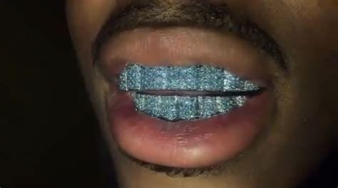 GRILLZ @𝐓𝟎𝟎𝐋𝐢𝐭 [Video] | Grillz, Grillz teeth, Grills teeth