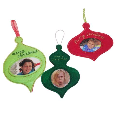 Christmas in-the-hoop embroidery design set - Machine Embroidery Geek