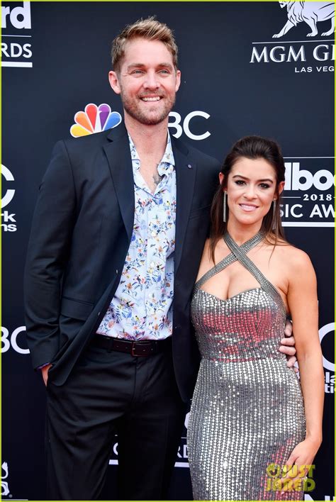 Photo: brett young wife taylor is pregnant 01 | Photo 4268363 | Just ...