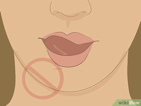 3 Ways to Have Pink Lips Naturally - wikiHow