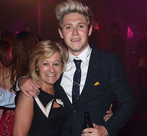 Niall Horan with mother Maura Gallagher | Celebrities InfoSeeMedia