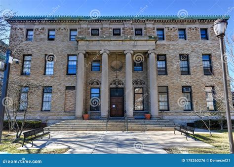 Hall of Philosophy - Bronx Community College Stock Photo - Image of ancient, columns: 178260276