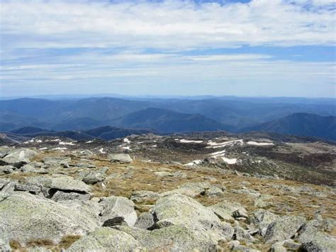 Mt Kosciuszko Summit Walk, Kosciuszko National Park NSW - Hiking Scenery