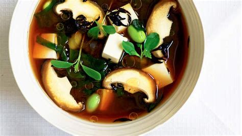 Red miso soup | Food, Recipes, Miso soup recipe