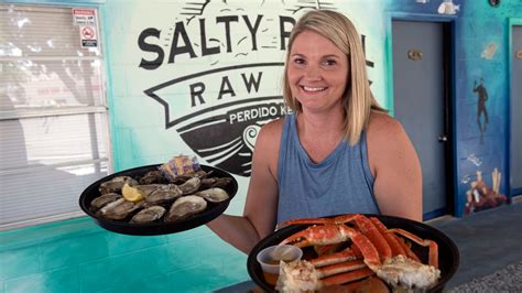 The Salty Pearl offers locally prepared seafood to Perdido Key